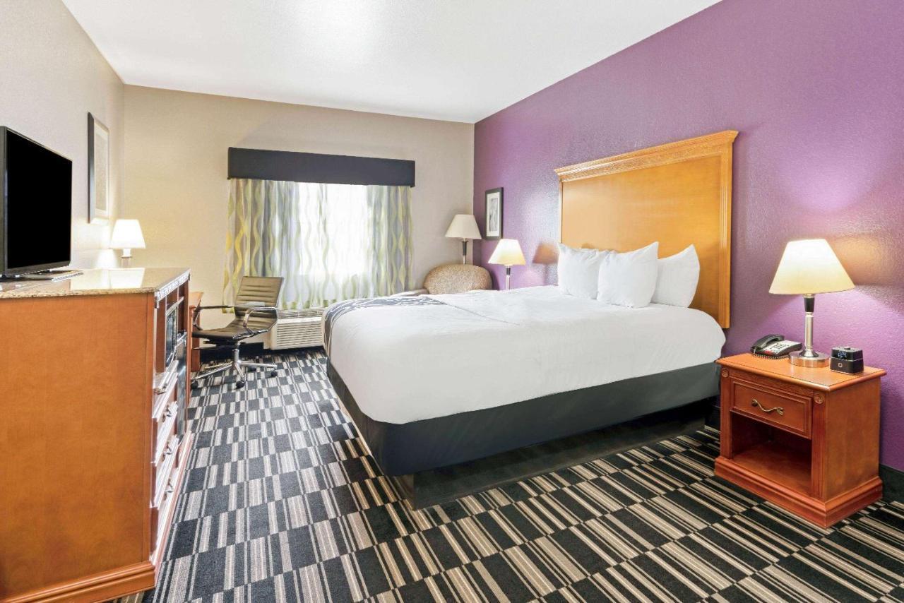 La Quinta By Wyndham Ada Hotell Eksteriør bilde