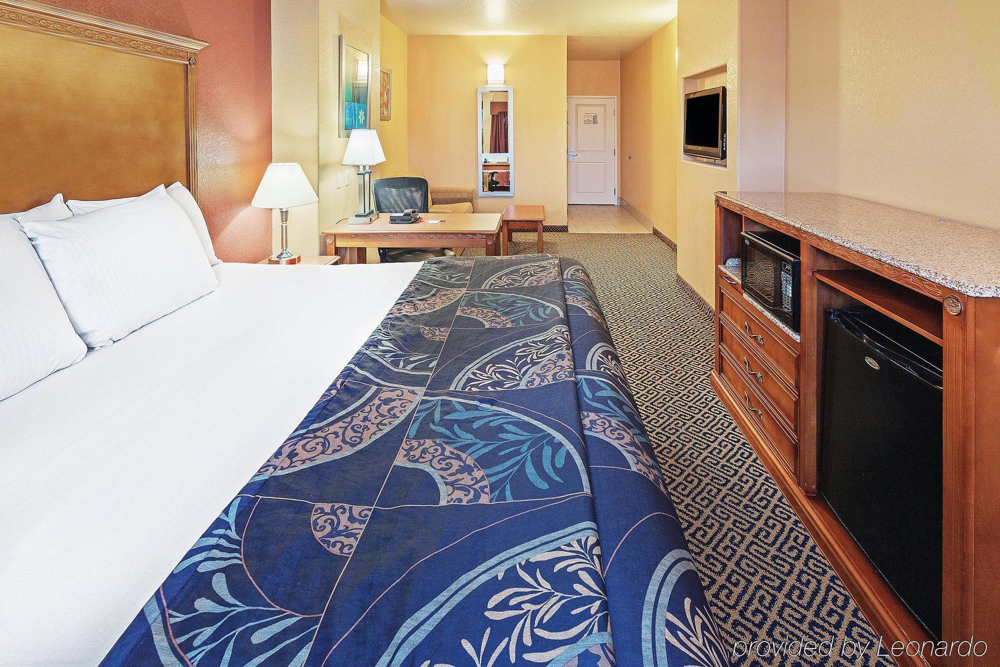 La Quinta By Wyndham Ada Hotell Eksteriør bilde
